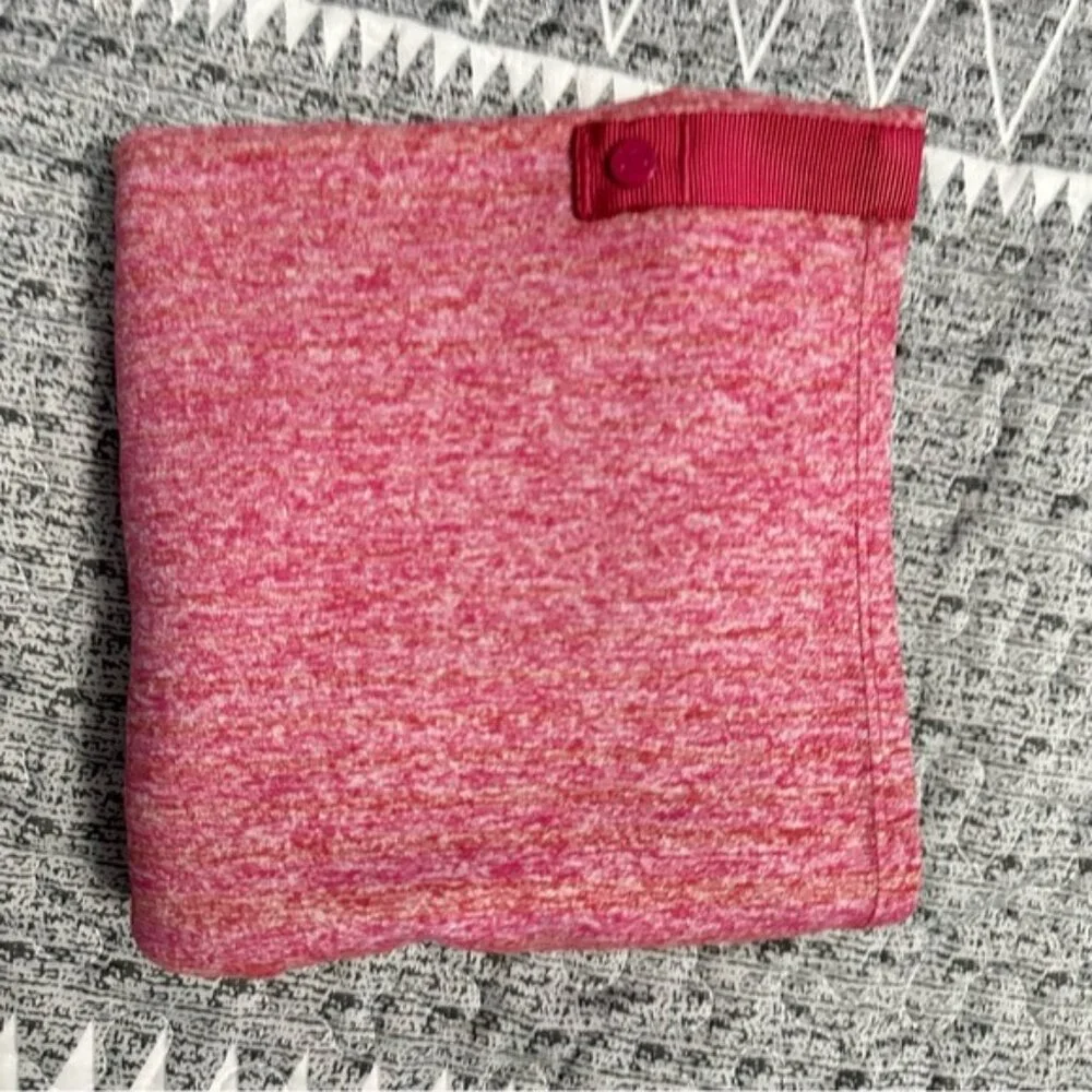 Lululemon Vinyasa Scarf Pink Snap Button Circle Scarf Athleisure OS
